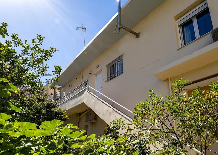 In And Out ハニア