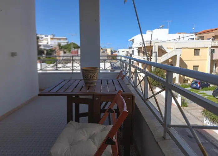 Apartment In And Out