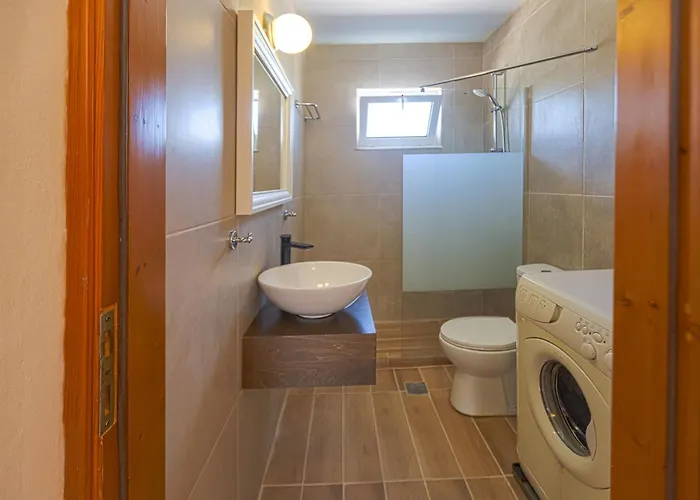 In And Out Apartment Chania (Crete)